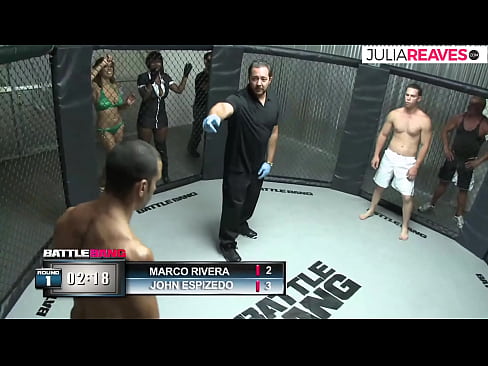 ❤️ Ultimate Fighter akimtosa msichana nambari baada ya pigano ulingoni kwetu
