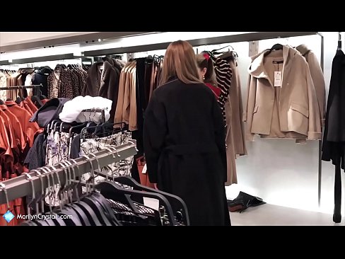 ❤️ Wasagaji hupiga punyeto na kulamba pussy store - gin gerson crystal marilyn kwetu