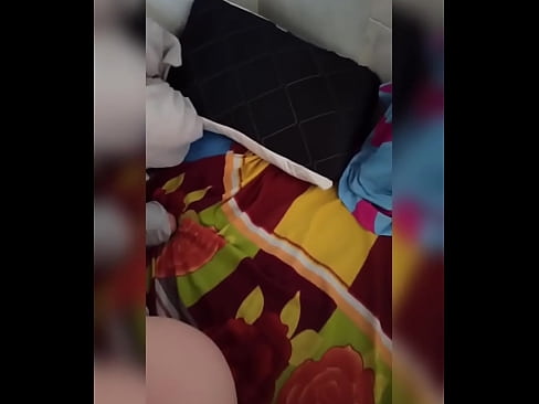 ❤️ Mwenzangu anakaa peke yake nyumbani kwa sababu mume wake anaenda likizo na mimi huchukua nafasi hiyo kumlamba na kumjaza maziwa. kwetu